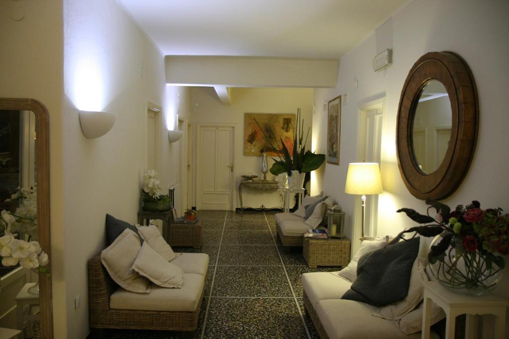 Hotel Gabbiano Alassio Dış mekan fotoğraf